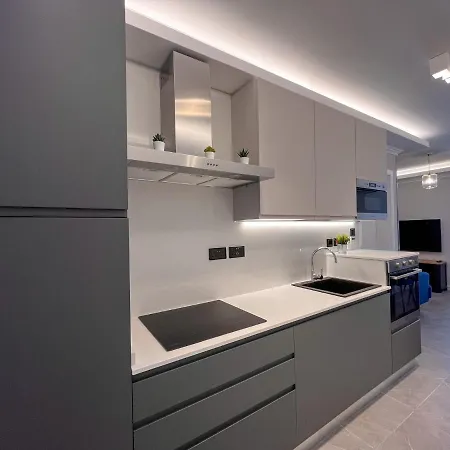 Lägenhetshotell Sliema Studios 4*