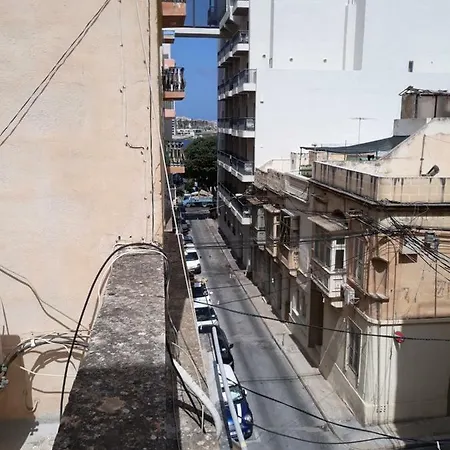 شقة فندقية Sliema Studios 4*