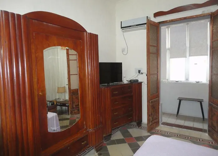 Hotel de apartamente Sliema Studios 4*